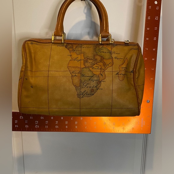Alviero Martini Boston Bag - Picture 11 of 11